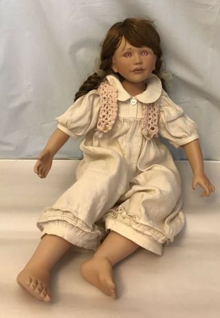 Rare Collectible Porcelain Doll By Berdine Creedy Le Numbered 0155/1500