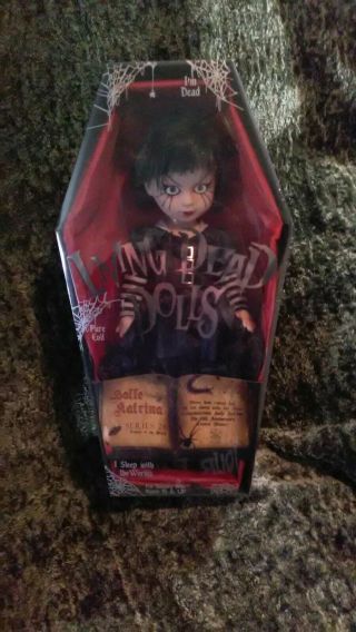 Living Dead Doll Holle Katrina Series 26 " Season Of The Witch "