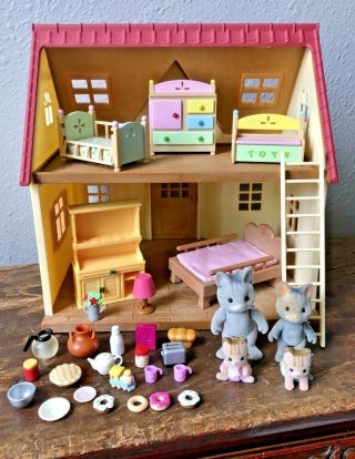 Calico Critters Epoch Cozy Cottage House Furniture