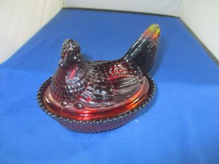 Boyd (base) (westmoreland Top) Glass Amberina Brown Color Chick Hen On A Nest