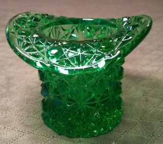 Vintage Vibrant Emerald Green 2.  5 Daisy & Button Glass Top Hat Toothpick Holder