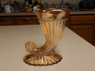 Vintage Jeannette Glass Carnival Glass Horn Of Plenty / Cornucopia Vase