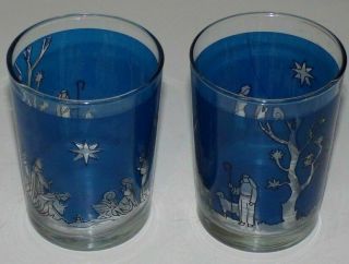 Set Of 2 Vintage Clear Glass With Blue Nativity Scene Drinking Glasses 3.  75 " Tall