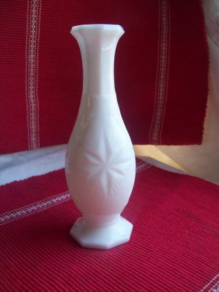 White Milk Glass Bud Vase Teardrop Starburst 7 Inches