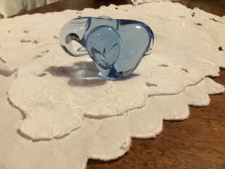 Retro Vintage Art Glass Elephant Animal Clear Blue Paperweight
