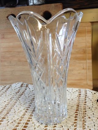 Vintage Star Pattern Clear Pressed Glass Vase 10 1/2 " Tall 24 Lead Crystal Sg