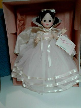 Vintage Madame Alexander Snow White 1555 Doll In Orig.  Box W/papers & Tag