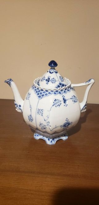 Royal Copenhagen Blue Fluted Full Lace Teapot W/lid 1118 Yr 1958