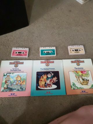 Teddy Ruxpin - (- 1985 - Worlds Of Wonder) With 3 Books And Tapes