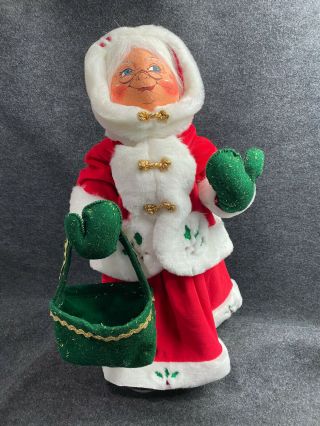 Annalee Mobilitee Dolls Mrs.  Santa Claus W Bag Christmas 19 "