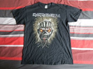 Iron Maiden - 2015 Fanclub T - Shirt - Size Large