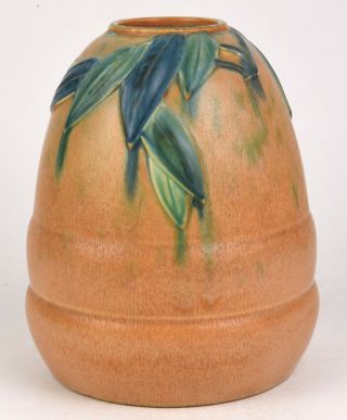 Roseville Pottery Futura Vase Shape Number 406 - 8 " Beehive "