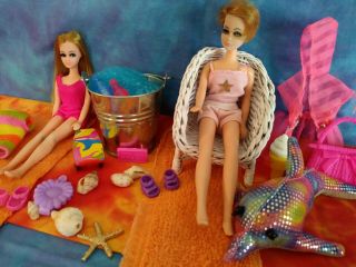 Topper Dawn & Jessica Dolls Last Summer Beach Blast Wicker Chair,  Swimsuit,