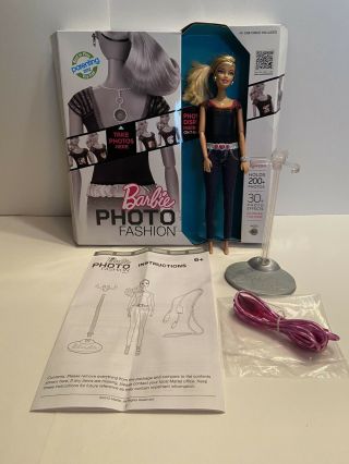 Barbie Photo Fashion Doll W/built In Camera 200,  Photos 2012 Mattel Best In Play