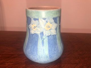 Newcomb College Pottery Vase - Daffodils - 1921 - Joseph Meyer & Sadie Irvine