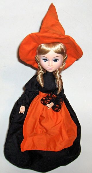 Seymour Mann Halloween Witch Musical Connoisseur Collector Doll Music Box 1987