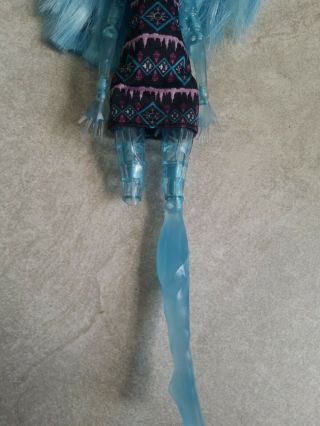 Monster High Create A Monster Blue Ice Girl Doll CAM Mattel missing right leg 2