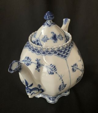 Royal Copenhagen Blue Fluted Full Lace Teapot 1119 First Quality 2