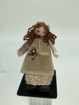 Dollhouse Miniature Artisan Carol Spence Sellner Doll (r)