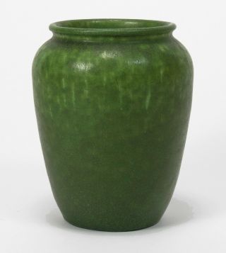Grueby Pottery Plain Mottled Matte Green 5.  25 " Vase Arts & Crafts Boston