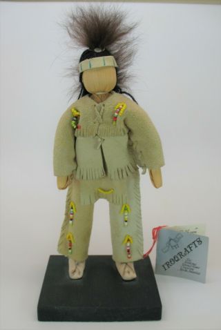 Vintage 9 " Iroquois Native American Indian Corn Husk Doll