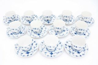12 Cups & Saucers 80 - Blue Fluted Royal Copenhagen - Plain Lace - 1:st Quality 3