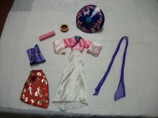 1997 Disney Mattel Mulan Matchmaker Magic Doll (clothes And Some Access.  Only)