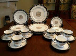 Wedgwood Runnymede Blue 30 Piece Set,  6 Five Pc Place Settings,