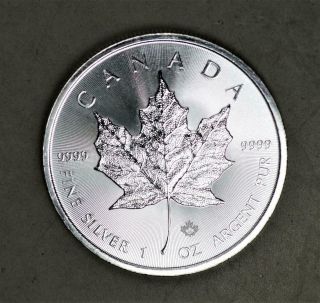 Canada 2015 5 Dollars Maple Leaf 1 Ounce Silver Coin