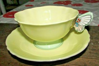 Rare Paragon Double Warrant Pastel Yellow Green Butterfly Handle Tea Cup Saucer