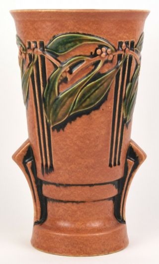 Roseville Laurel Rust 12 " Vase Shape Number 677 - 12 Great Color And Mold
