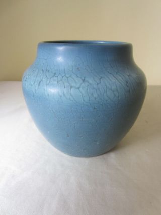 Hampshire Pottery Matte Blue Snakeskin Glaze Vase Early 1900 
