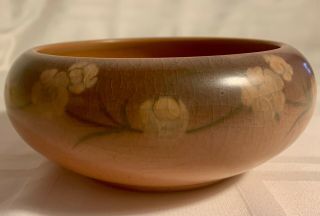 ROOKWOOD POTTERY VELLUM BOWL BY WILCOX DATED 1921. 2