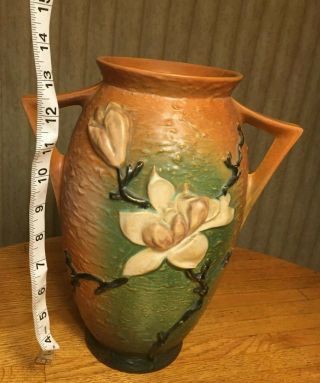 1943 Large Flawless Roseville Magnolia pattern vase 96 - 12 2