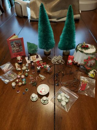 Dollhouse Miniature Christmas Items