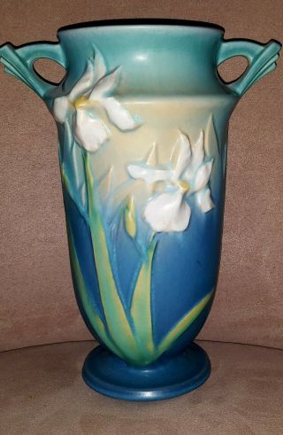 Vintage Roseville Pottery Iris Vase 925 - 9