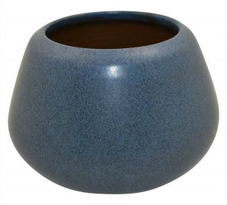 Marblehead Pottery Mottled Matte Blue Vase Shape 10