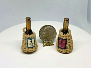 Dollhouse Miniatures Artisan Chianti Bottles In Wicker Holder 1:12