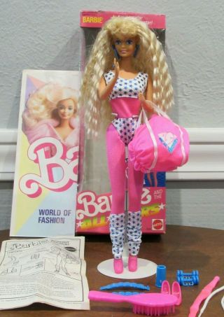 1989 BARBIE AND THE ALL STARS BARBIE DOLL - WITH BOX & ACCESSORIES 2