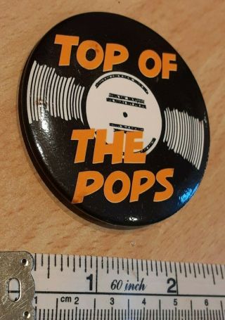 Vintage Tin Pin/badge 1970`s Top Of The Pops Bbc From Here In The Uk