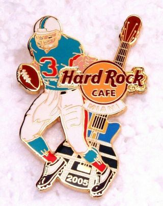 Hard Rock Cafe Miami Football Player Guitar Pin Le
