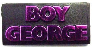 Boy George - Old Og Vintage 1980`s Plastic Pin Badge 3d Shaped Logo Culture Club