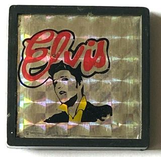 Elvis Presley - Old Og Vintage 1970`s Square Plastic Holographic Pin Badge 44mm
