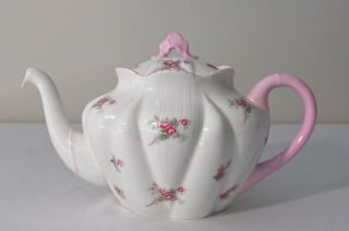 Shelley Bridal Rose Pattern Teapot - In Undamaged