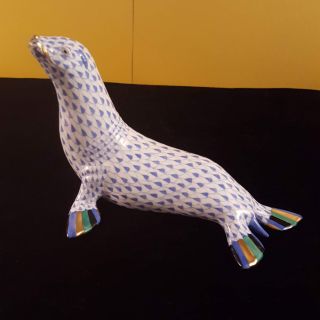 Herend Fishnet Seal Blue Porcelain Figurine 6 - 3/4 "