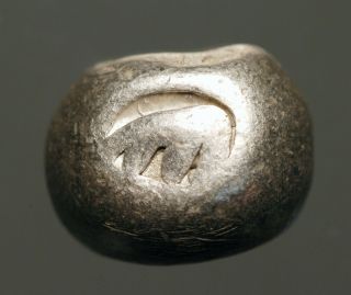M39 - 12 Siam,  Bullet Money,  1350 - 1564ad Silver Salung (1/4 Baht)