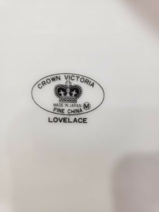 Crown Victoria - Lovelace Colletion 39 Piece China