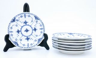 7 Unusual Plates 653 - Blue Fluted Royal Copenhagen - Half Lace - 1:st Quality