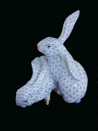 Herend Hungary Porcelain Blue Fishnet Bunny Rabbits Figurine W 24k Gold Trim