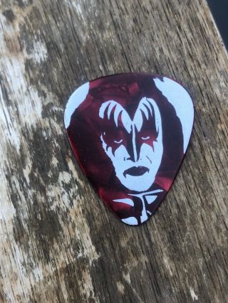 Kiss Kruise Iv 4 Guitar Pick Gene Simmons Pearl Red Rare Signed Makeup Face Bass